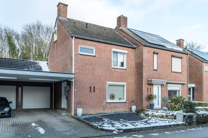 Halfvrijstaande woning Wethouder Heijnensstraat 18 in Valkenburg