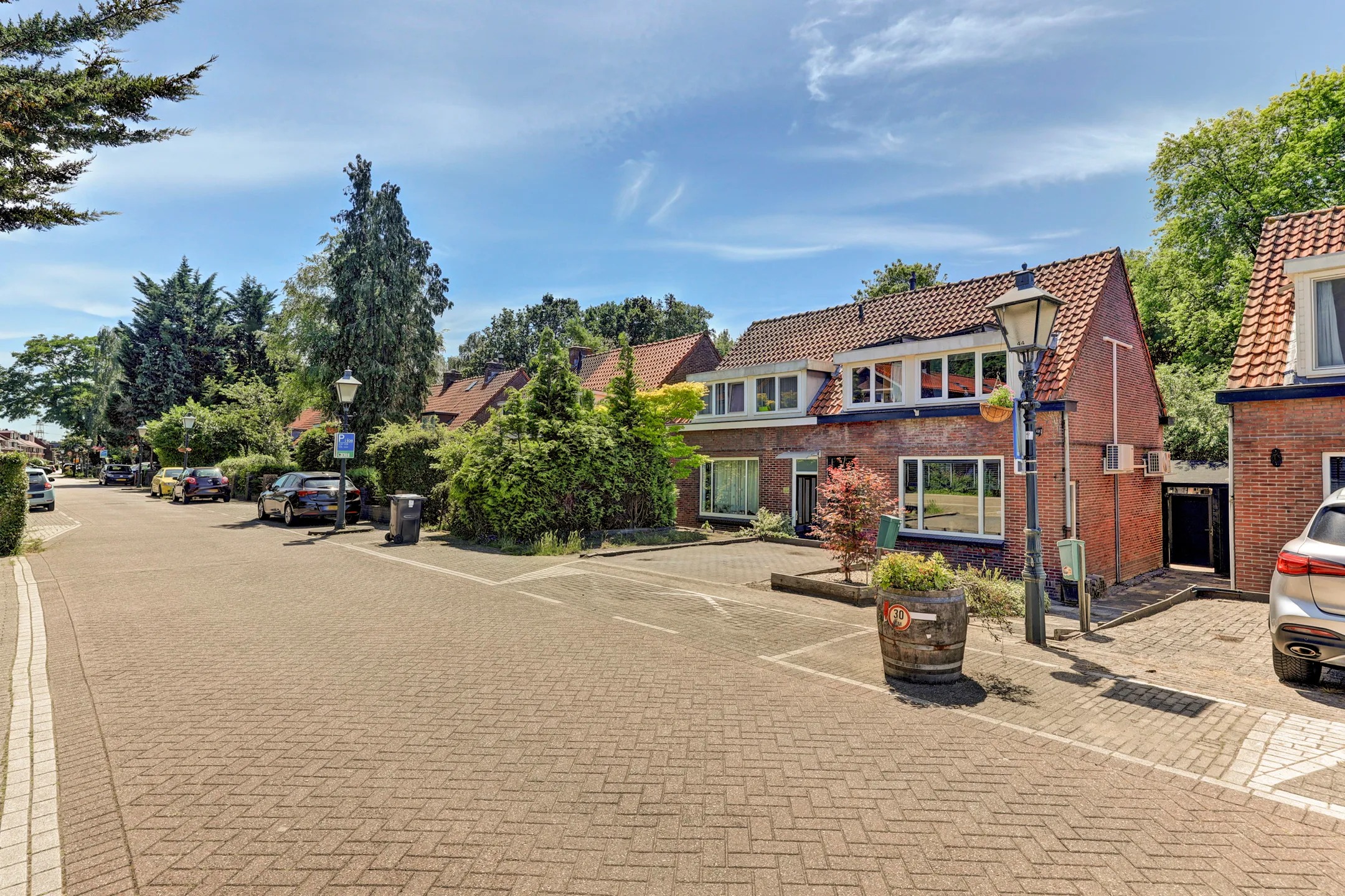 Hoekwoning Hordijk 180 in Rotterdam