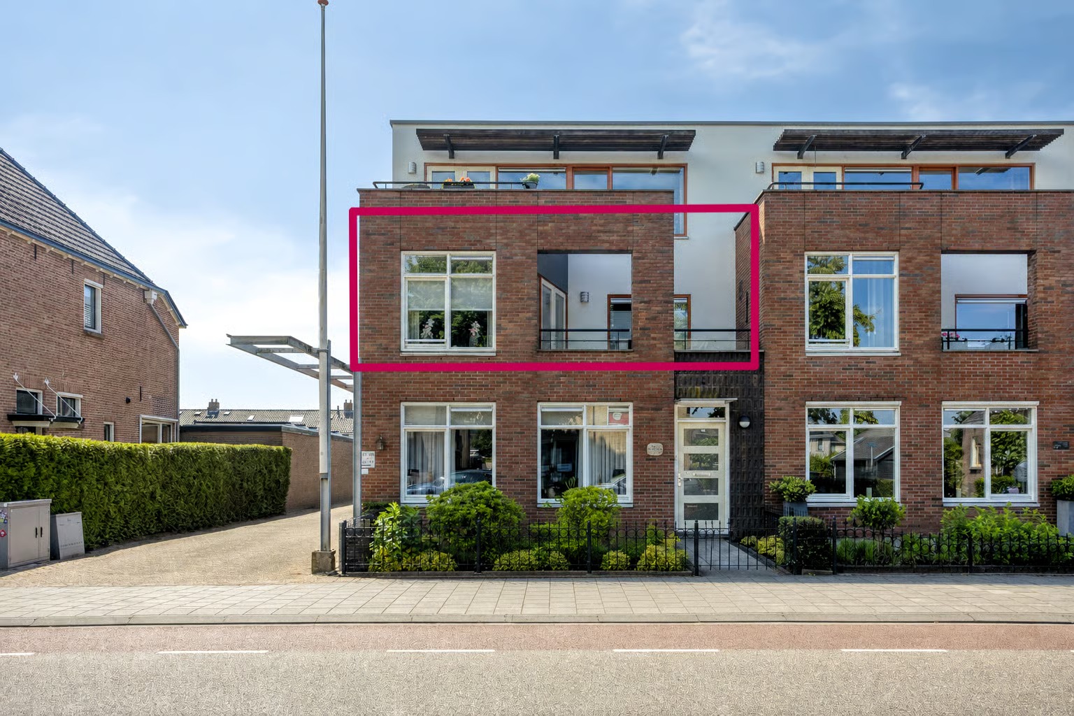 Bovenwoning Burgemeester van Engelenweg 67 10 in IJsselmuiden
