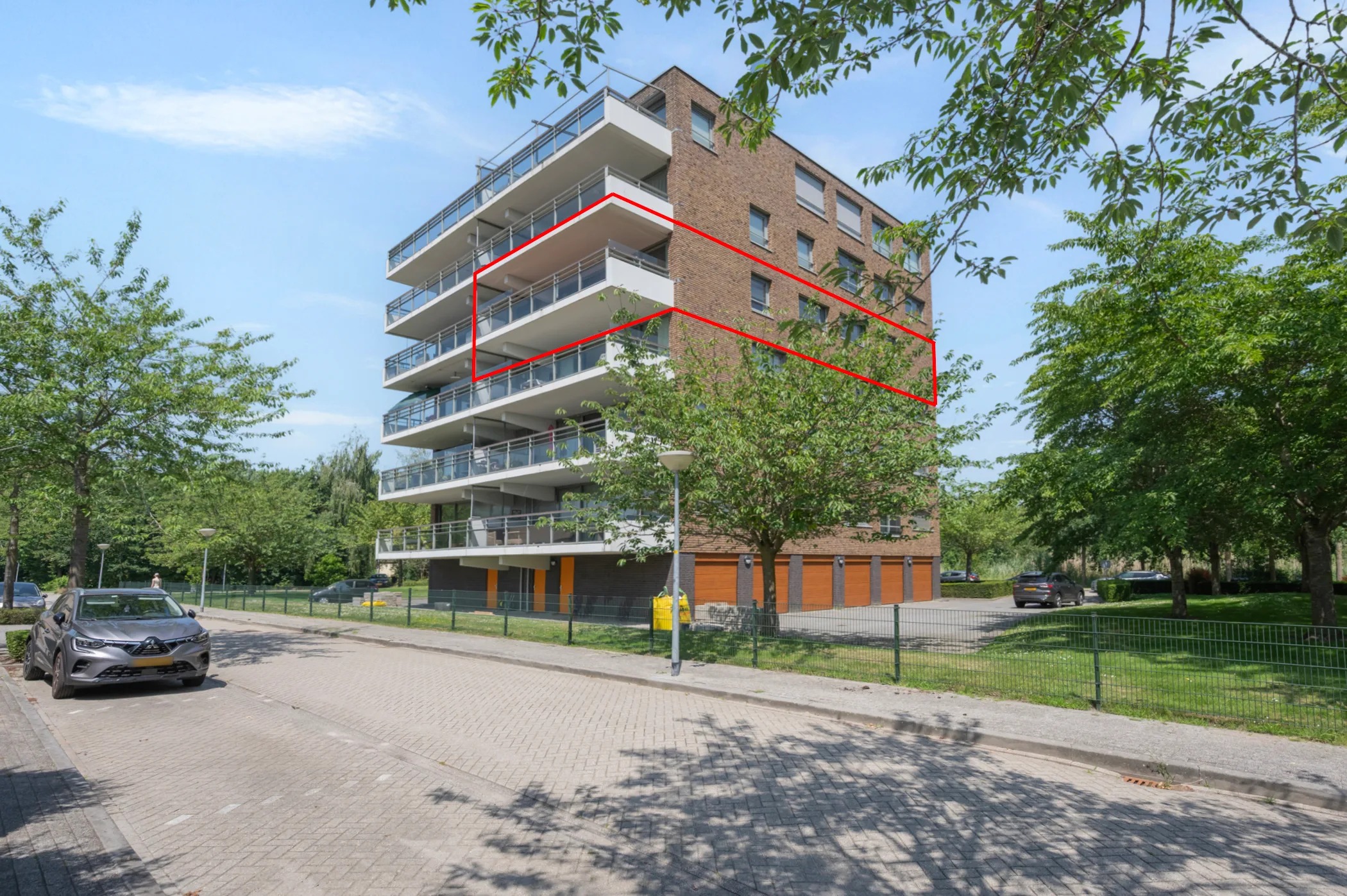 Portiekflat Sieradenweg 111 in Almere