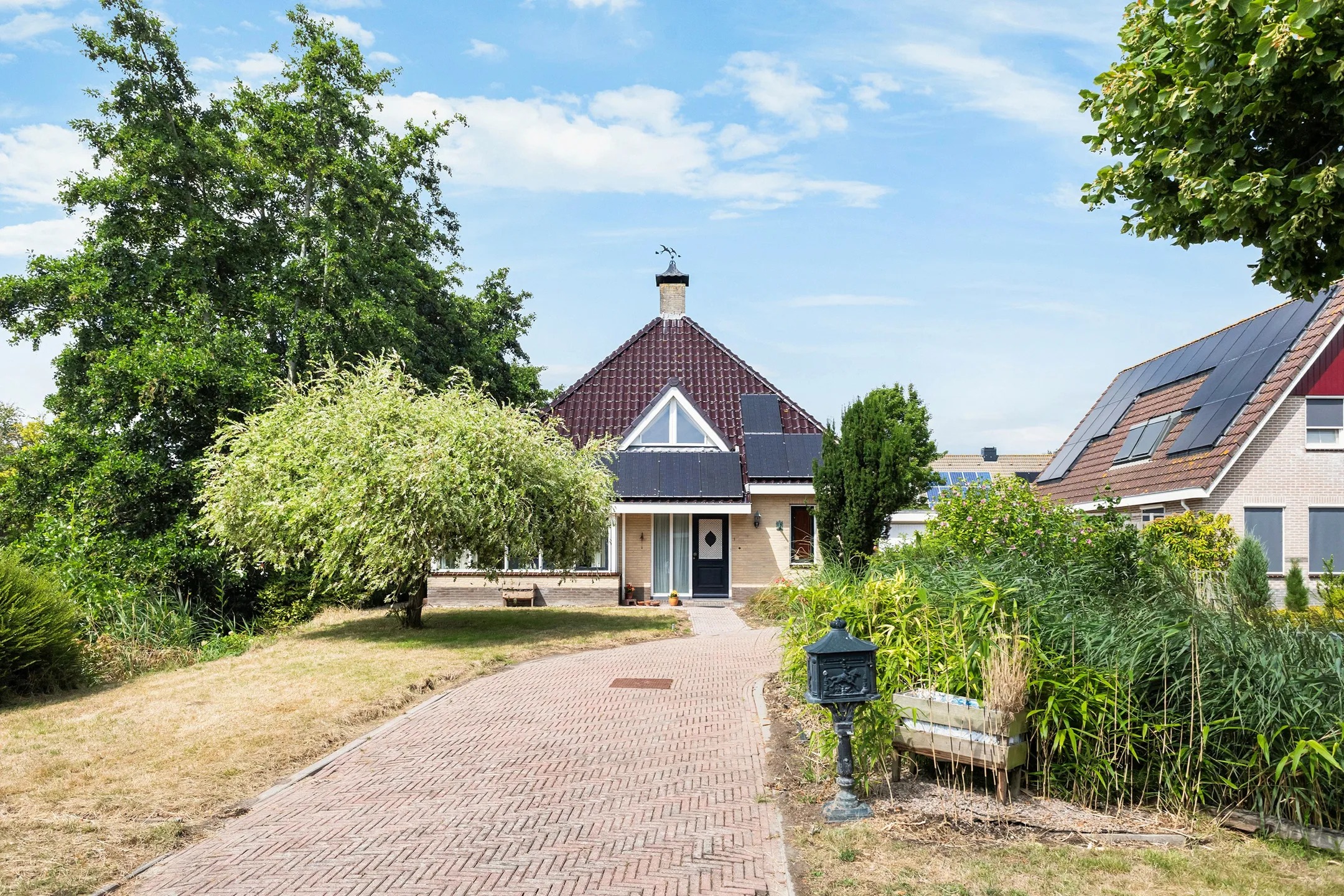 Vrijstaande woning Almasingel 1 in Minnertsga