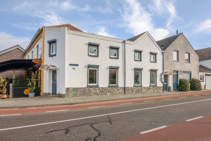 Hoekwoning Klimmenerweg 1 in Hulsberg