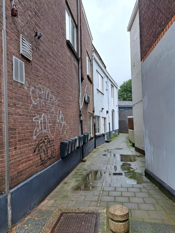 Benedenwoning Vaartweg 16 A in Hilversum
