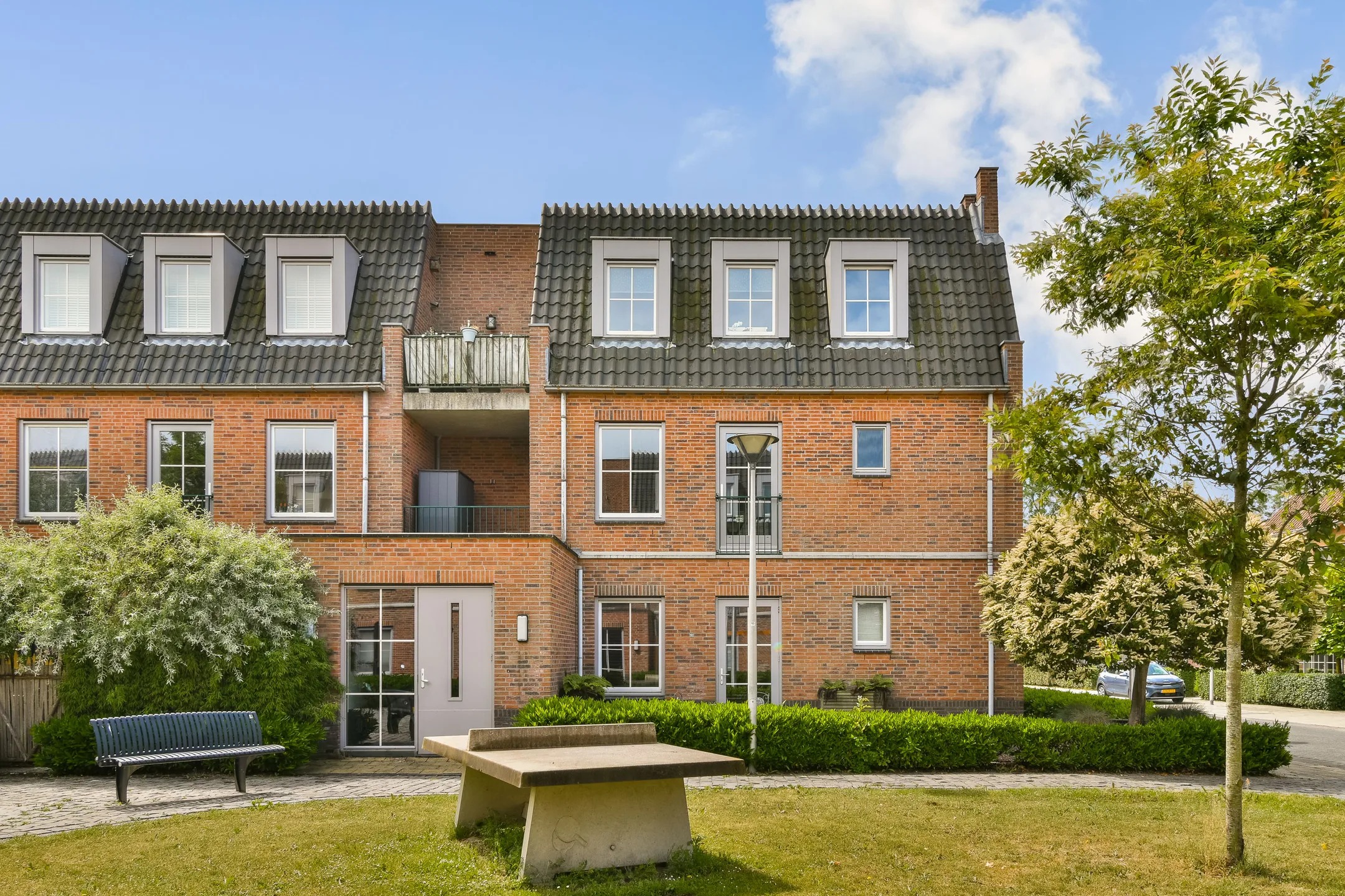Portiekflat Schefferstraat 5 in Rhoon