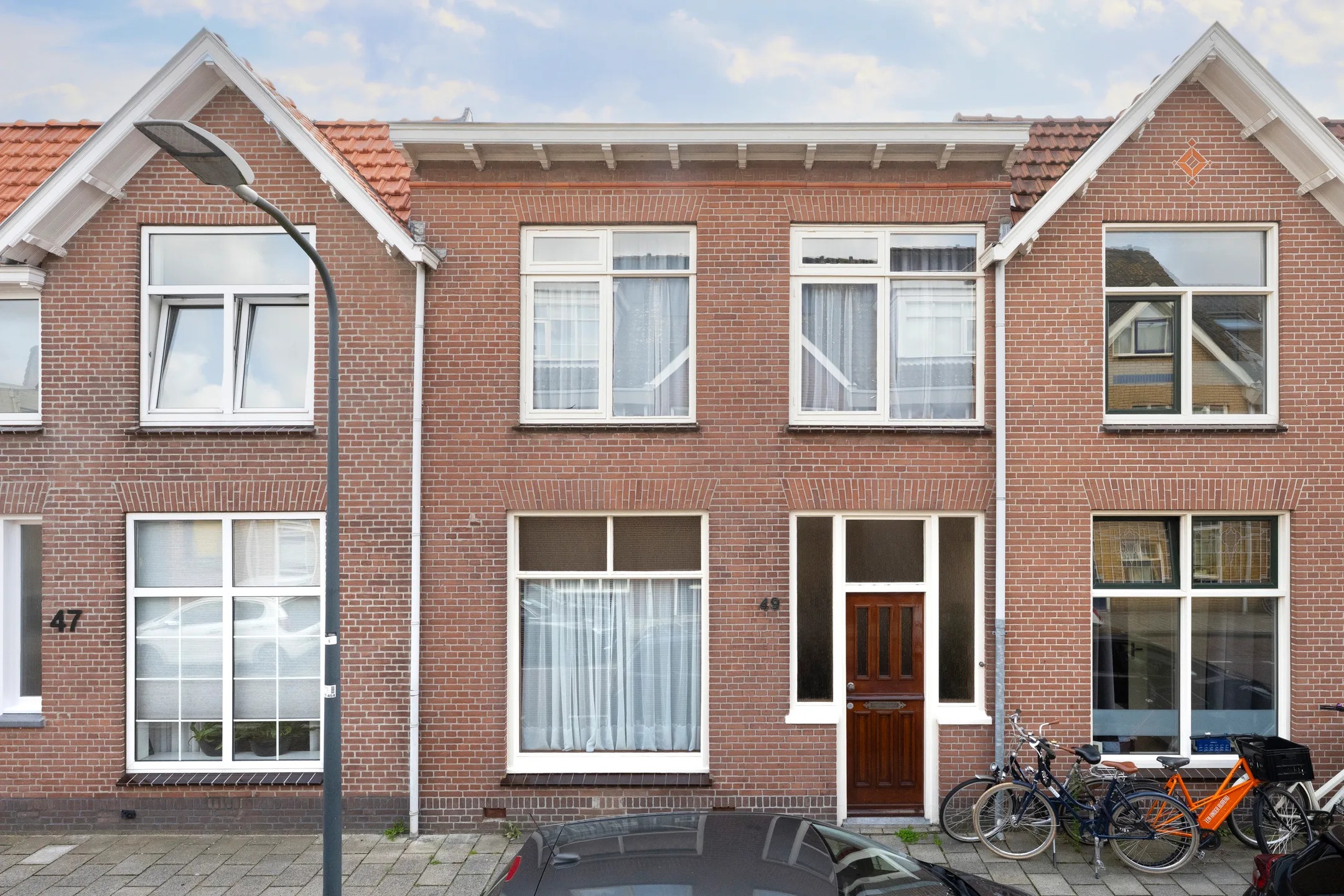 Tussenwoning A.L. Dyserinckstraat 49 in Haarlem
