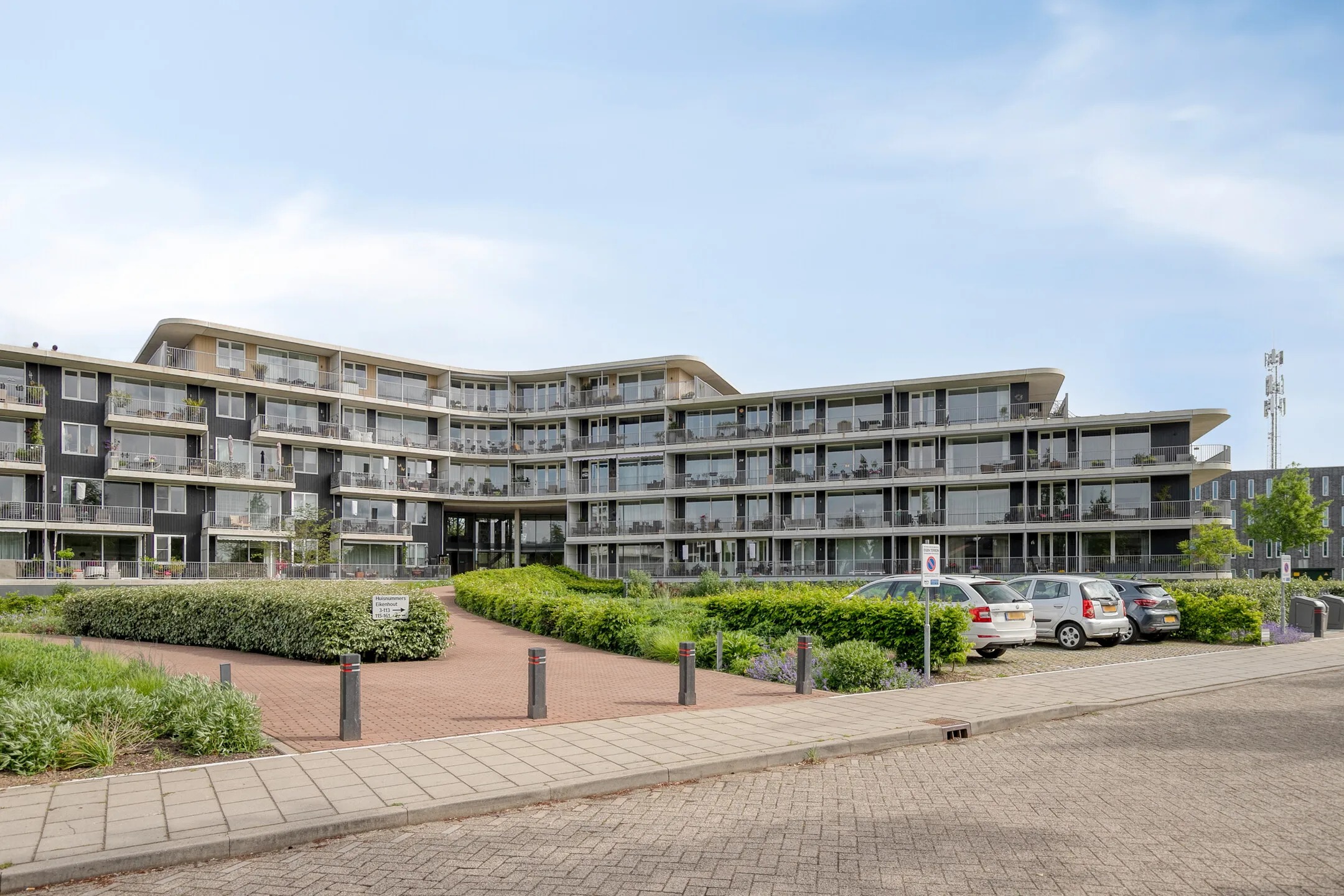 Galerijflat Eikenhout 31 Houten