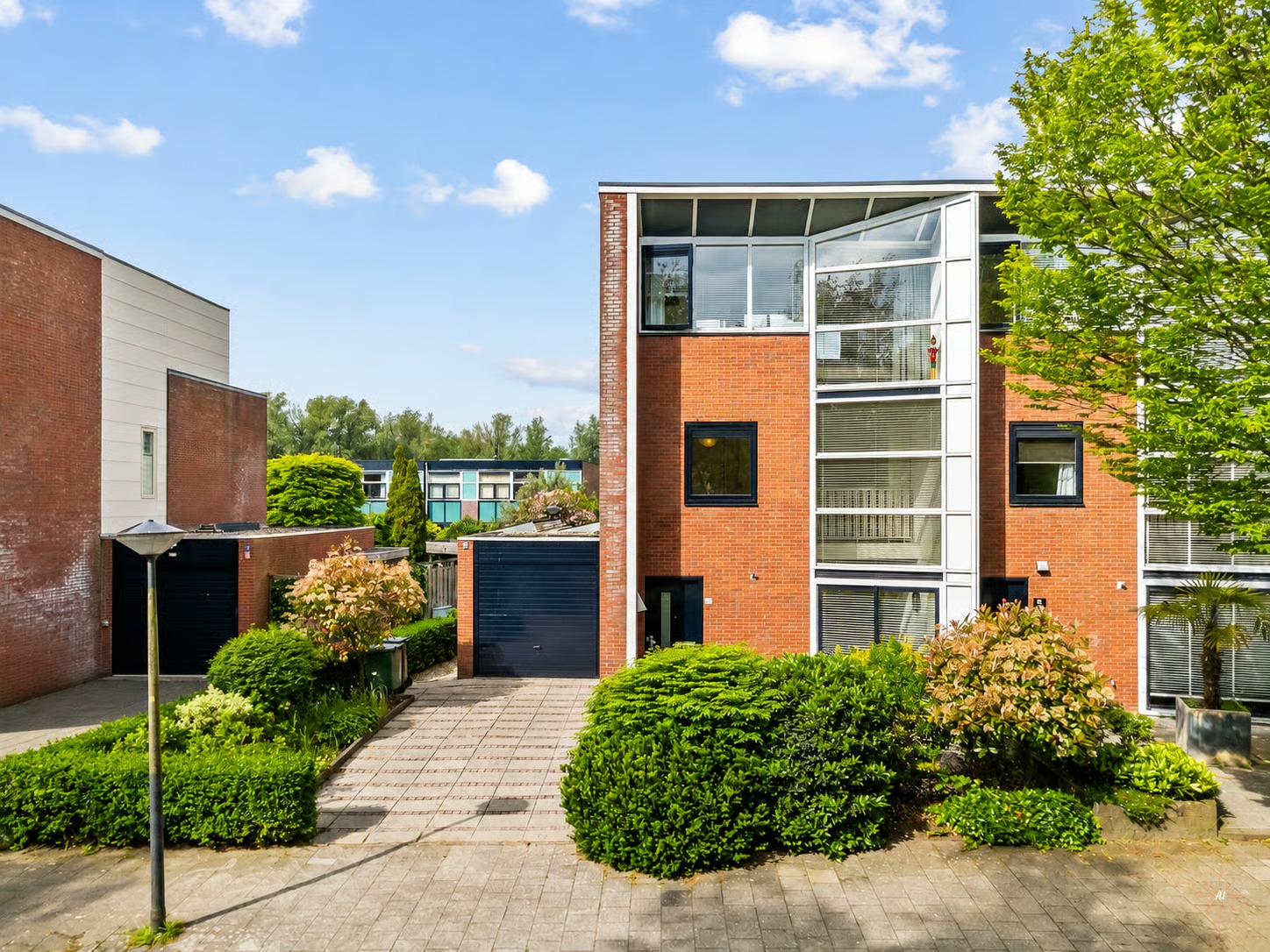 Hoekwoning Annie Romein-Verschoorkade 20 in Vlaardingen