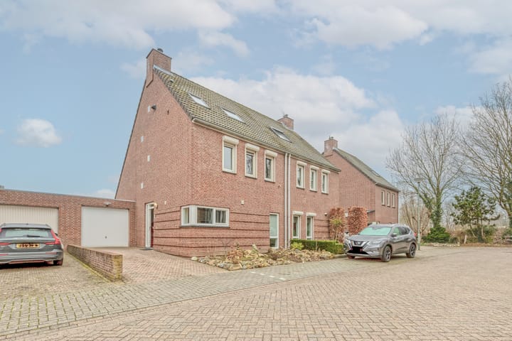 2-onder-1-kapwoning Michael Eschlaan 13 in Valkenburg