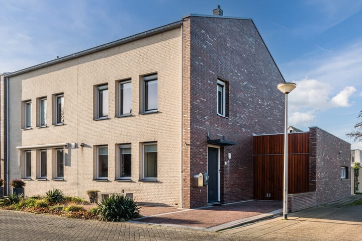 2-onder-1-kapwoning Oesterbank 1 in Katwijk
