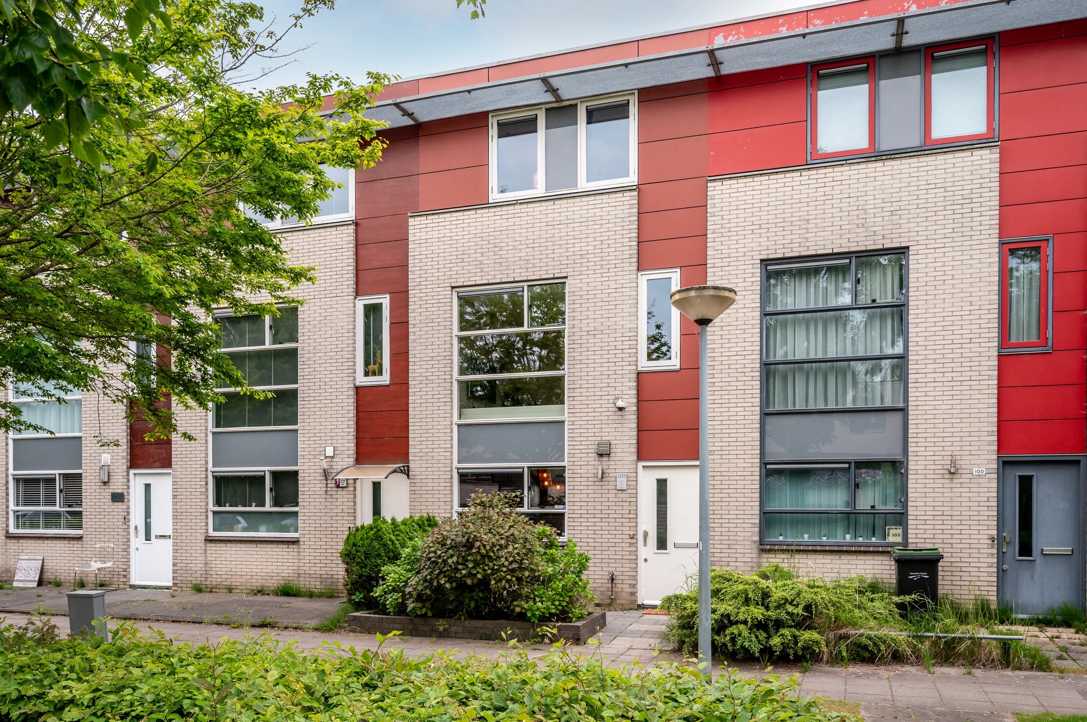 Tussenwoning Meindert Hobbemastraat 102 in Almere