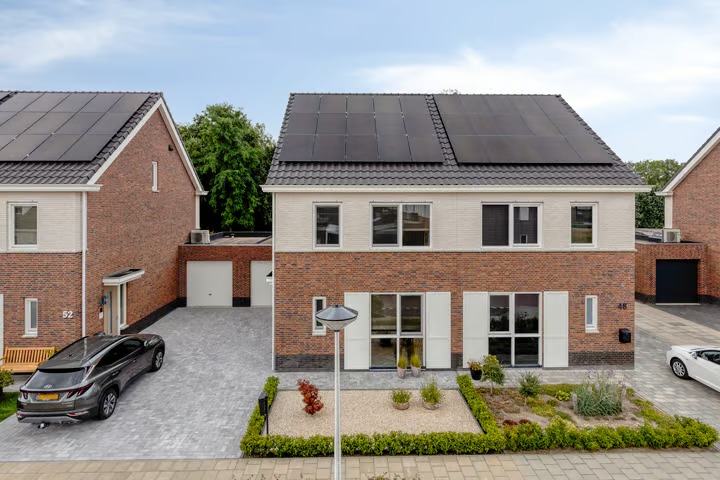 2-onder-1-kapwoning Ruitenheerhof 50 in Sprundel