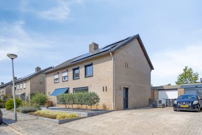Eengezinswoning, 2-onder-1-kapwoning Nieuwe Baan 19 in Herten
