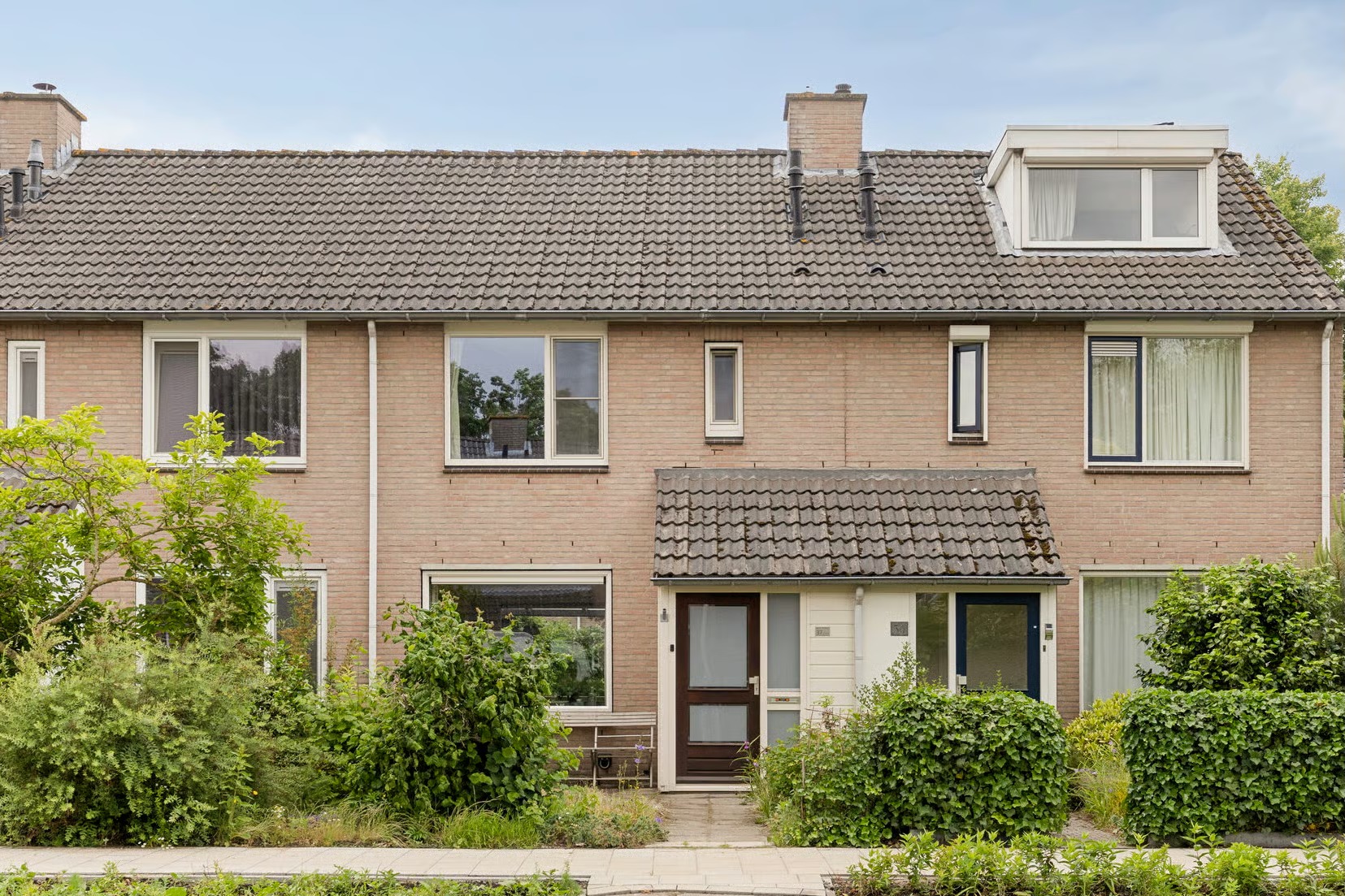 Tussenwoning Mevr. Brantlaan 37 in Waalre