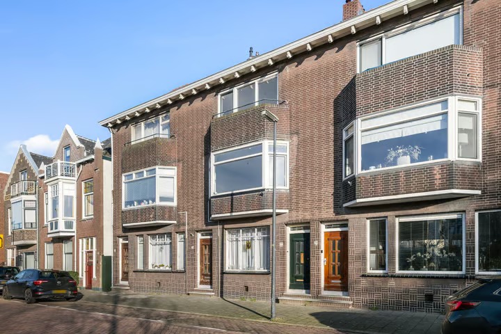 Bovenwoning Binnensingel 77 in Vlaardingen