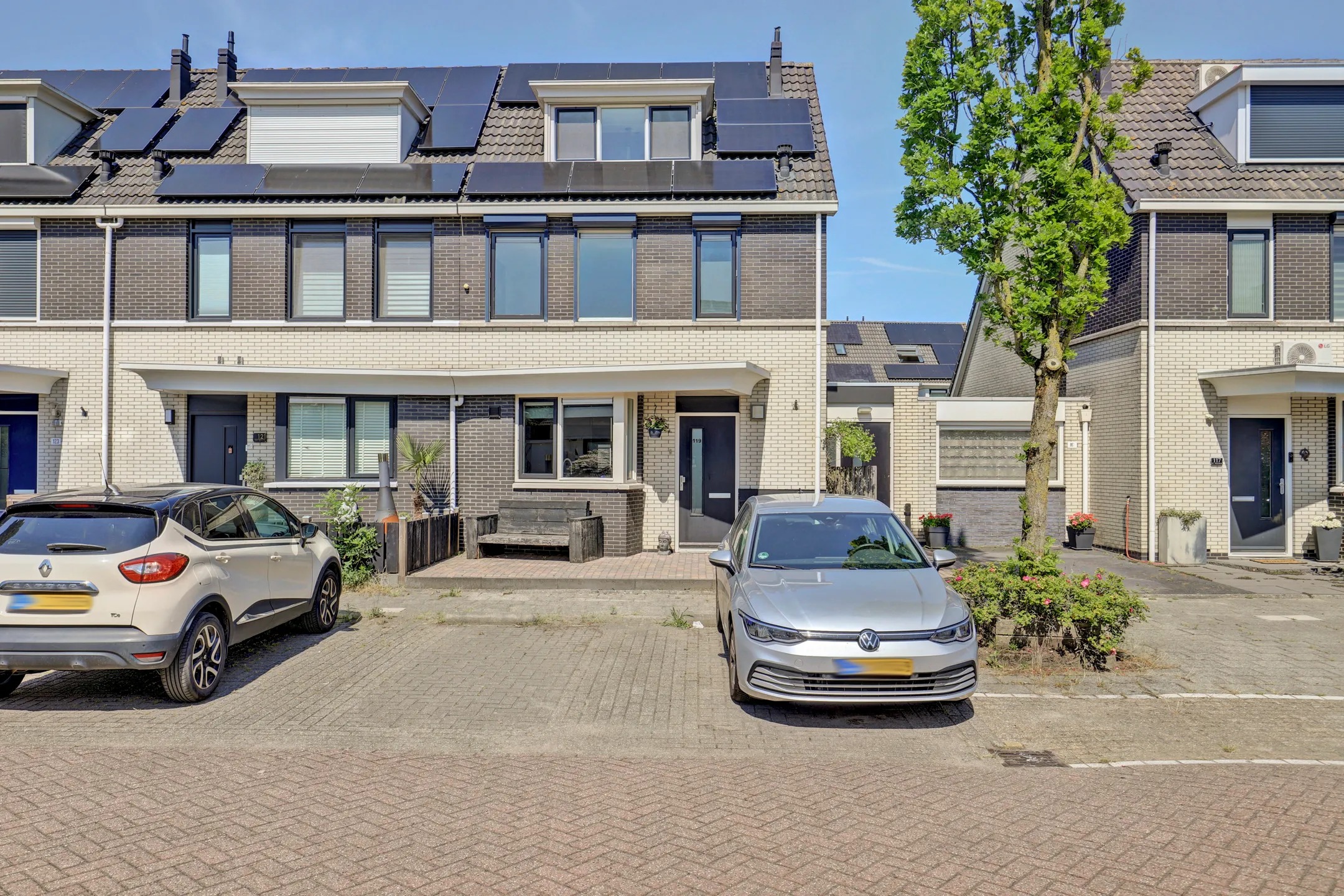 Hoekwoning Bolero 119 in Zwijndrecht