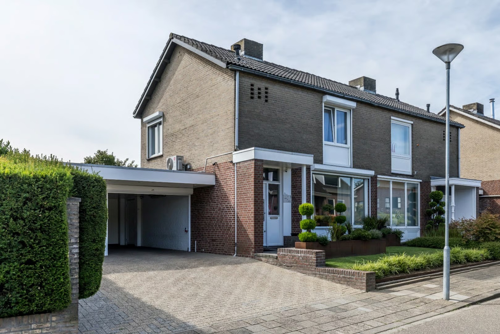 2-onder-1-kapwoning Panoramaweg 1 in Puth