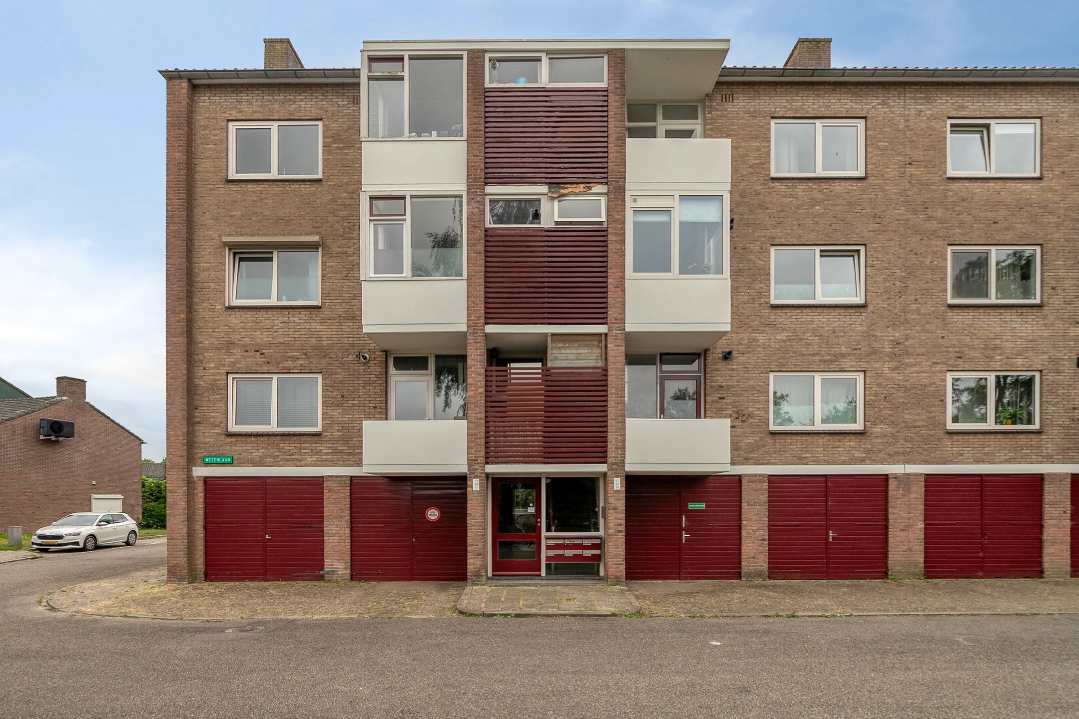 Portiekflat Mezenlaan 81 in Dieren