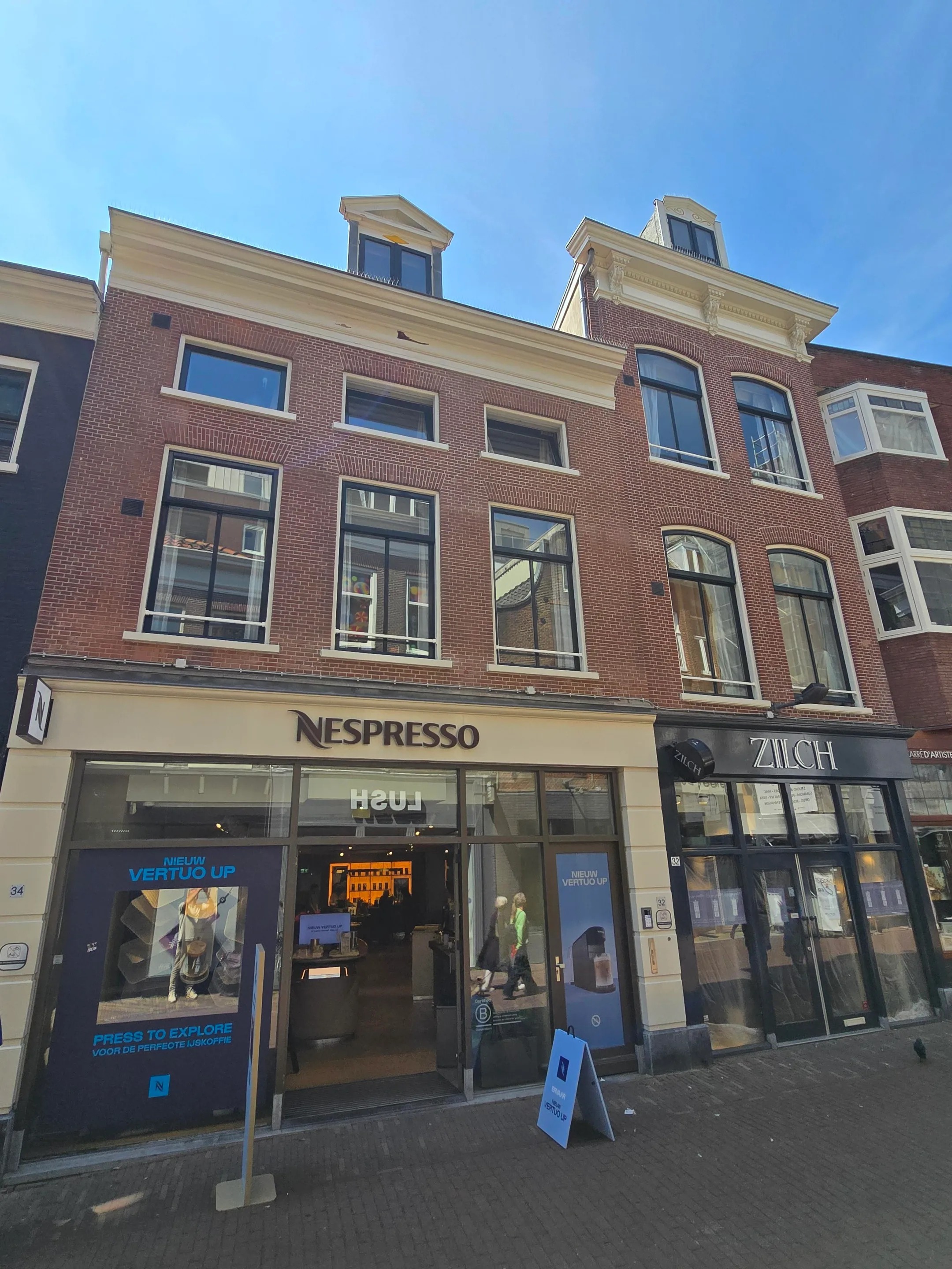 Portiekflat Barteljorisstraat 32 A in Haarlem