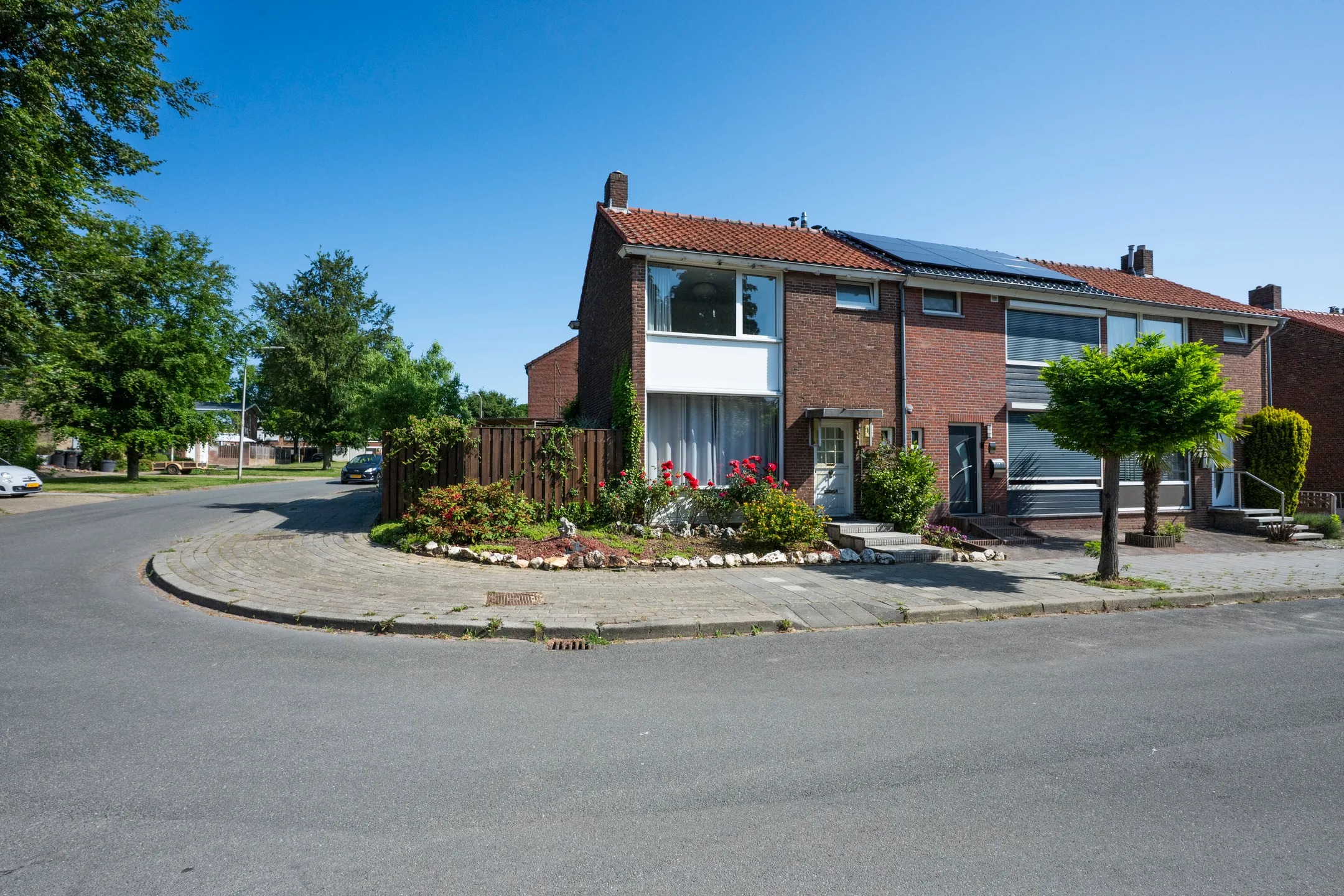 Hoekwoning Renierstraat 16 in Kerkrade