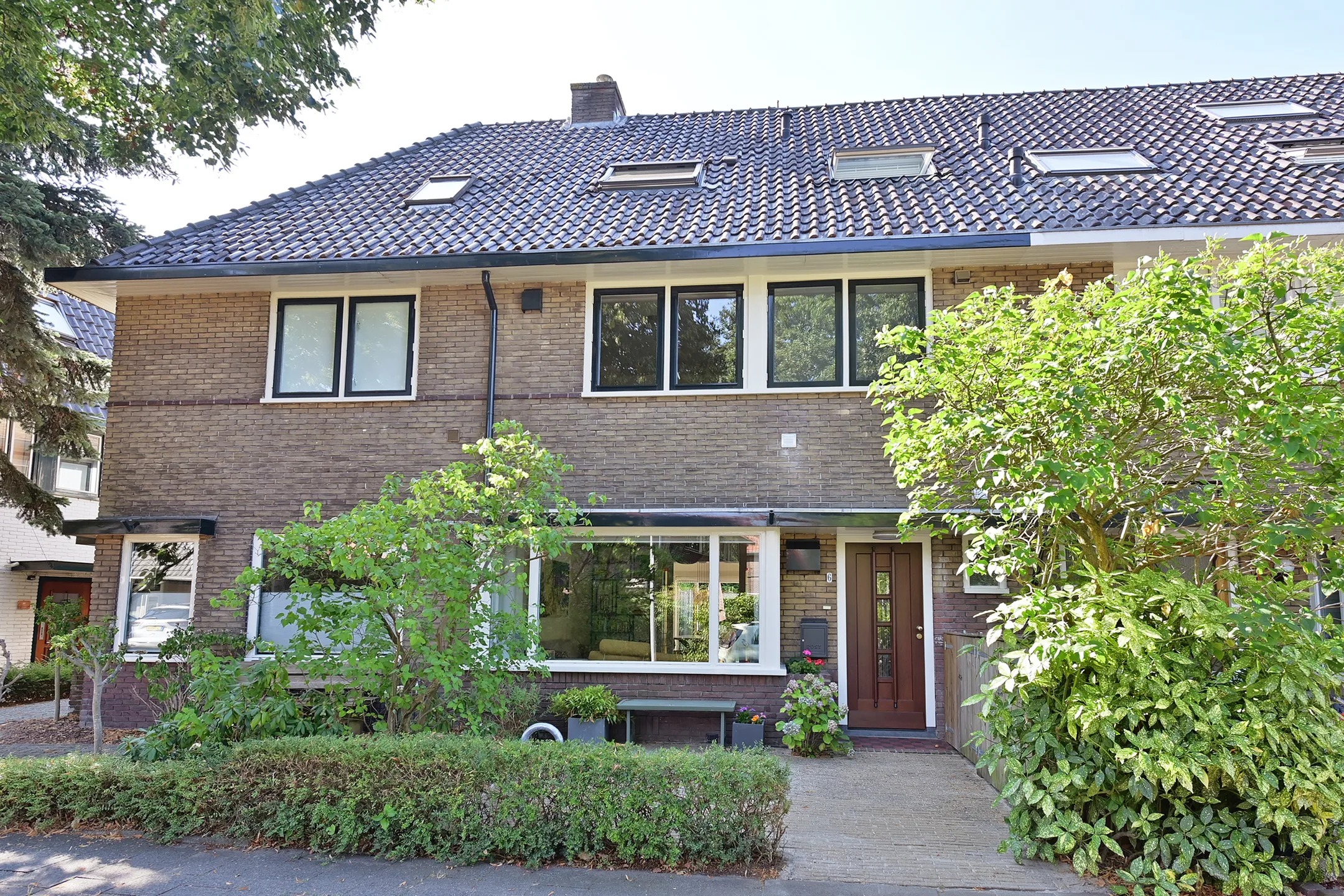 Tussenwoning Huygensstraat 6 in Hilversum