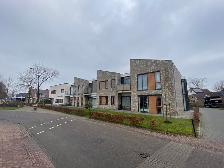 Bovenwoning Houtweg 12 Oene