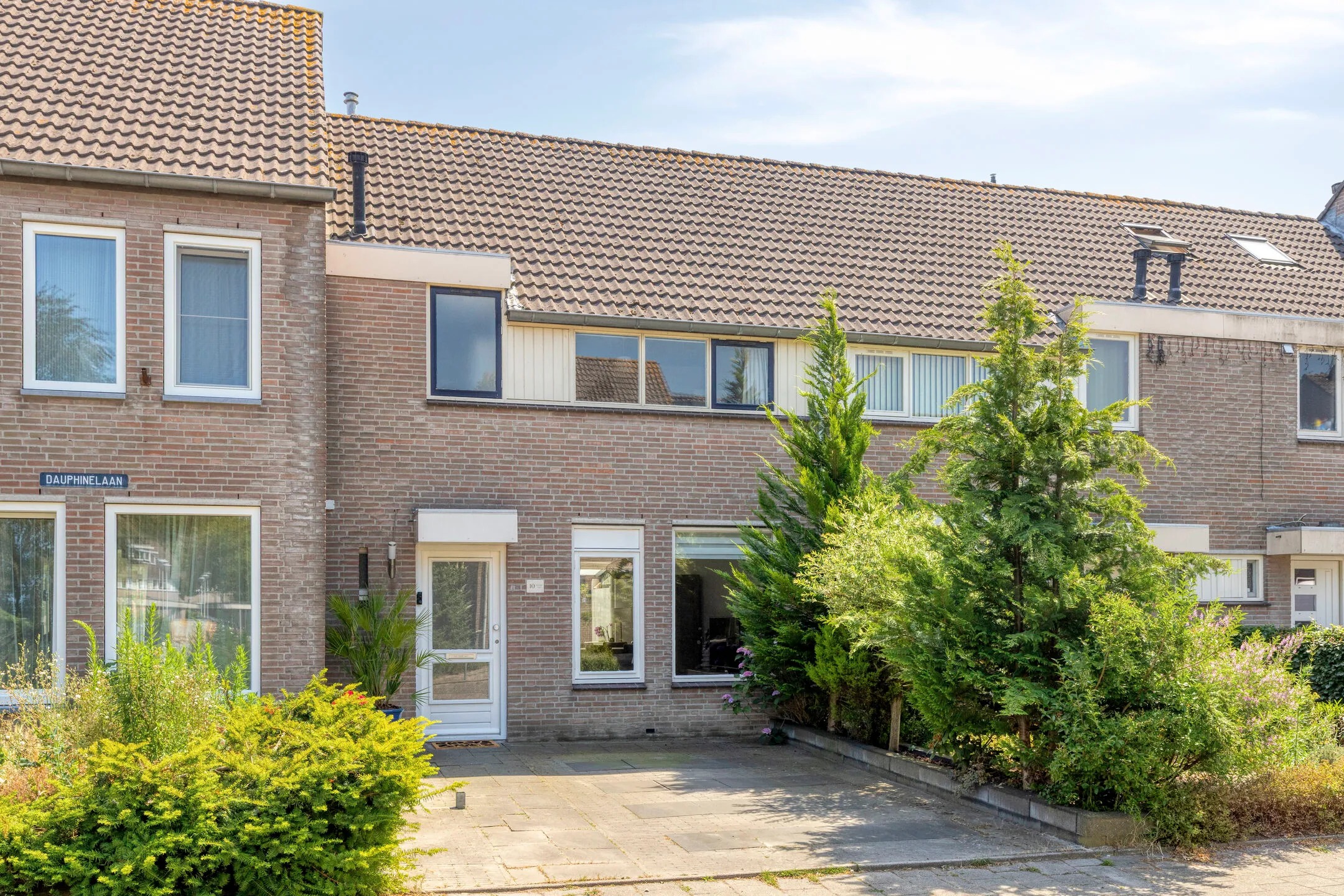 Tussenwoning Dauphinélaan 10 in Eindhoven