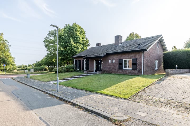 Landhuis, vrijstaande woning Mostardstraat 40 in Voerendaal