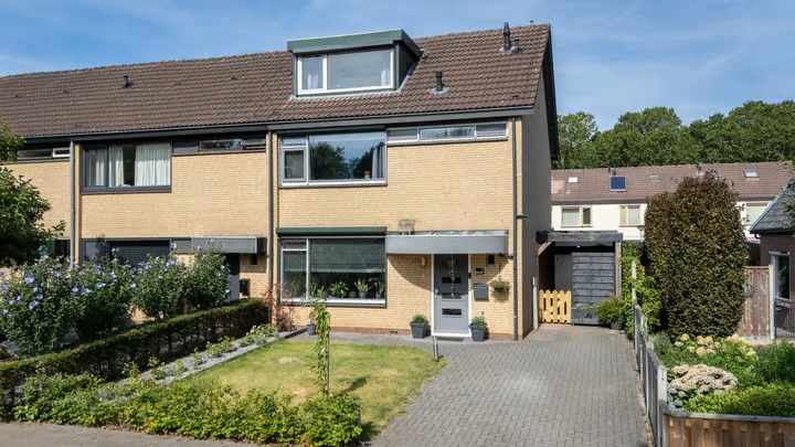 Hoekwoning Eikelkamp 6 in Epe