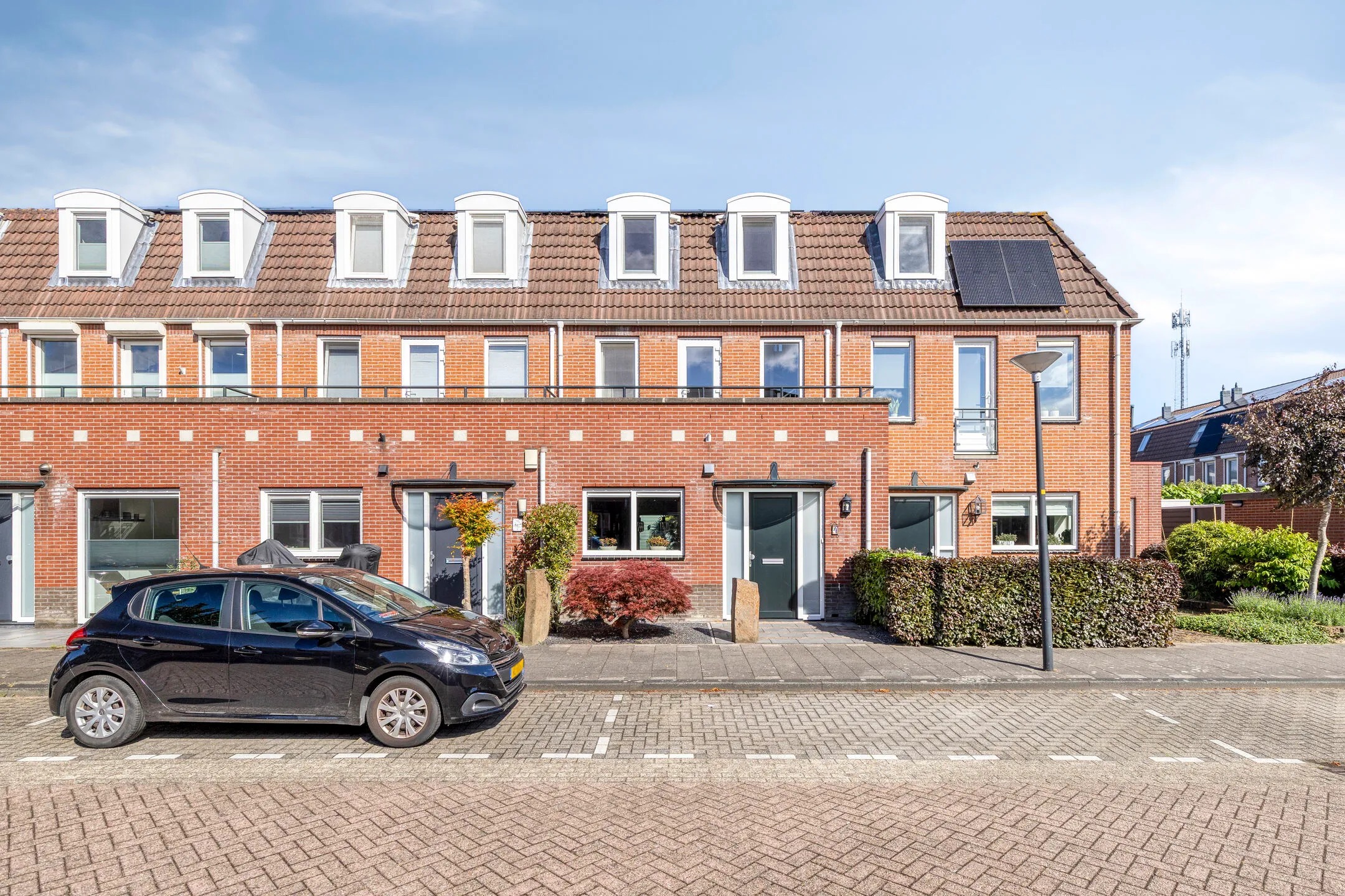Tussenwoning Hendrik Schoonbroodstraat 4 in Maassluis
