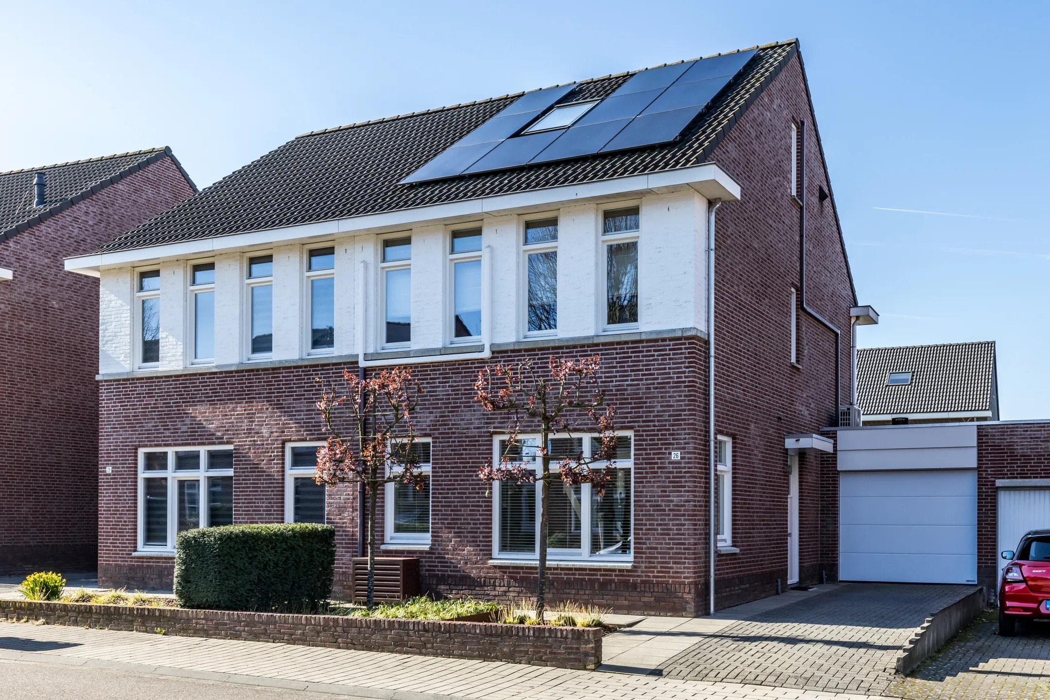 Geschakelde 2-onder-1-kapwoning Hermanstraat 26 Hoensbroek