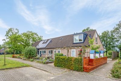 Hoekwoning De Hare 86 in Aalten