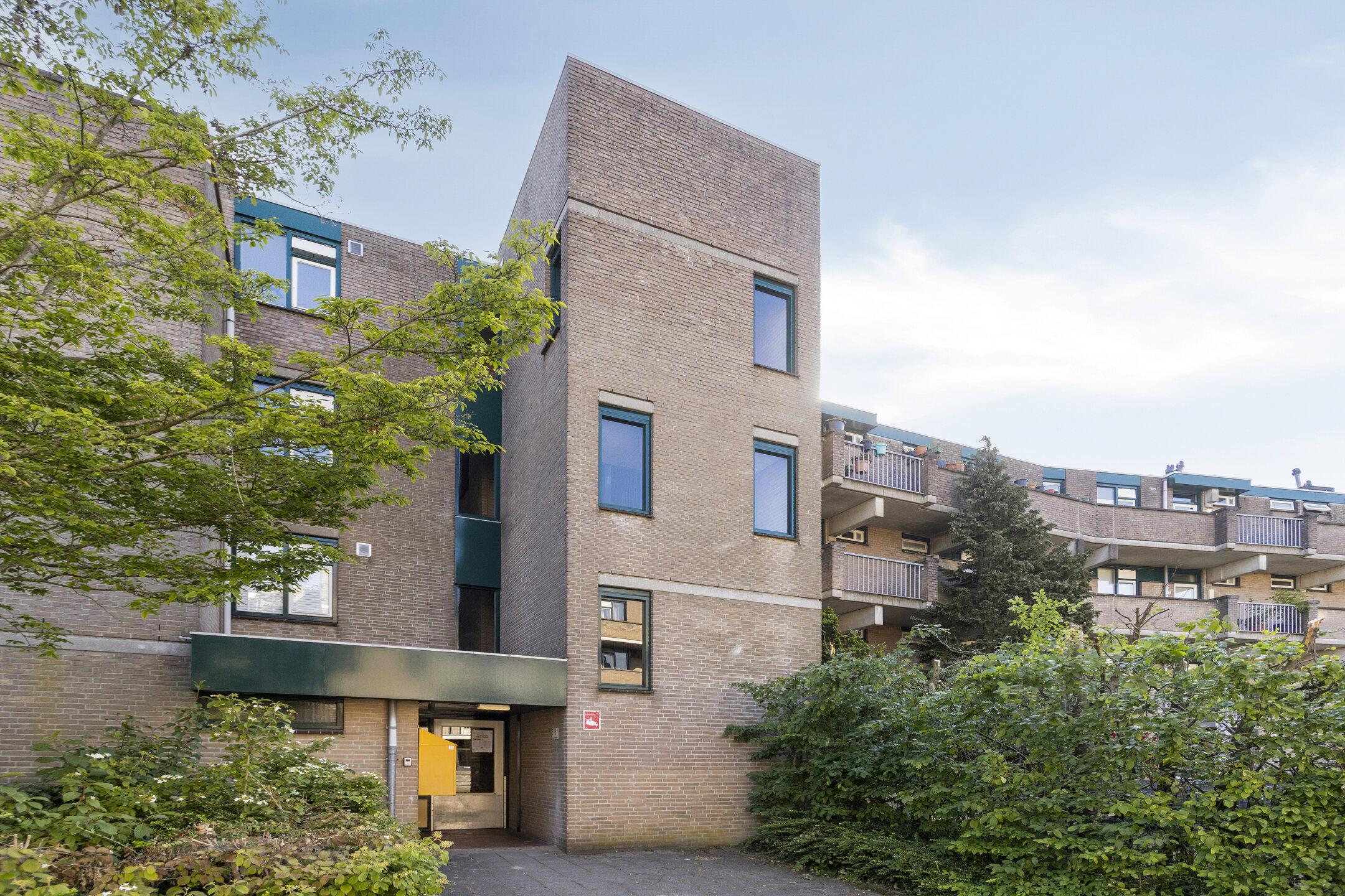 Portiekwoning Papendrechtstraat 27 in Amsterdam