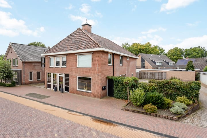 Beneden + bovenwoning Langeveenseweg 17 b in Geesteren