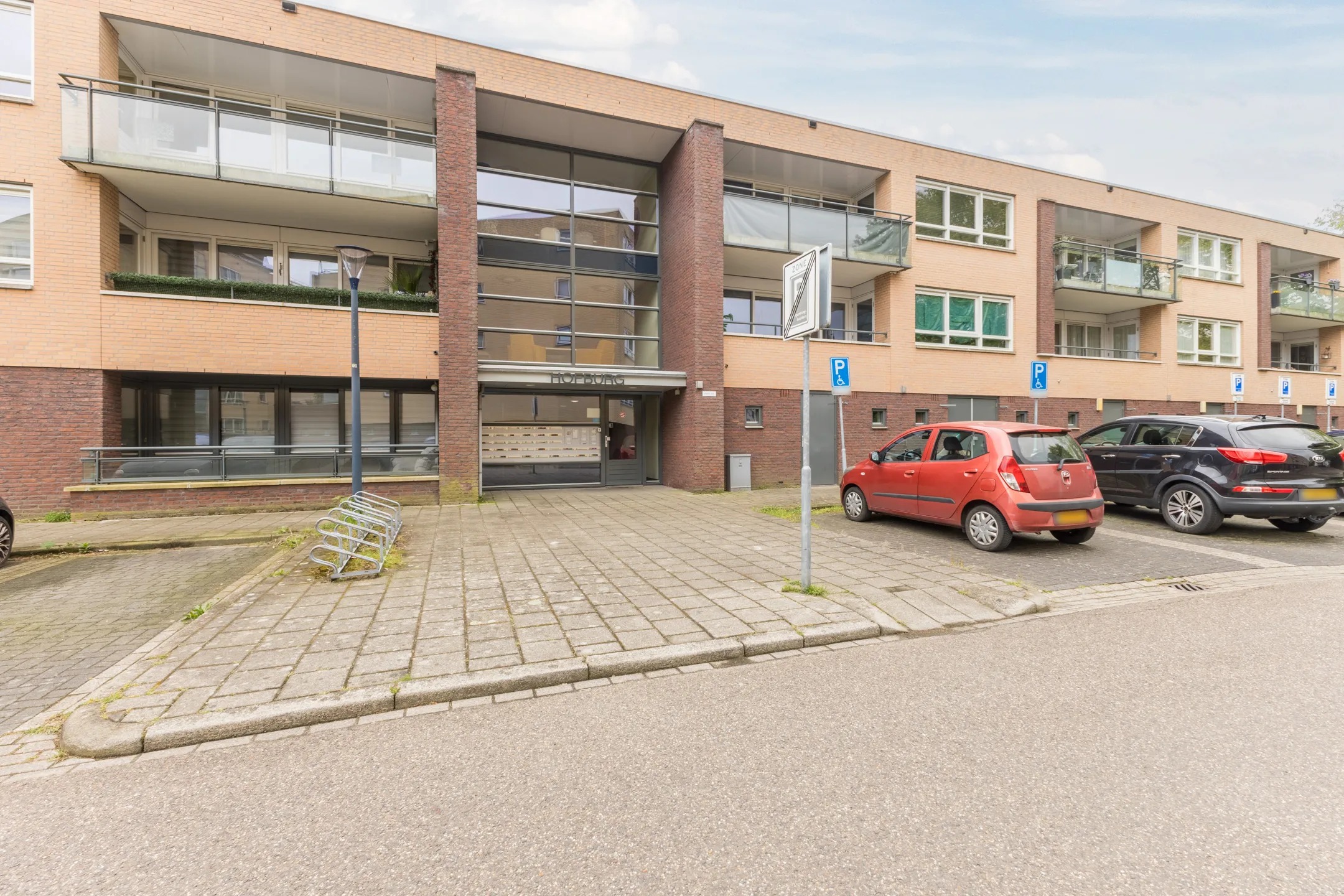 Portiekwoning Hofdael 40 in Geldrop