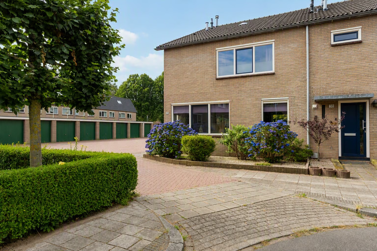 Hoekwoning Jan Luikenstraat 40 in Hengelo