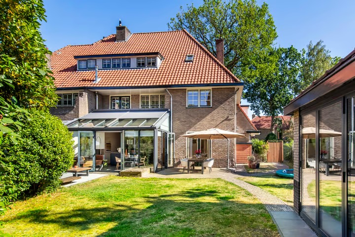 Halfvrijstaande woning A.L.G. Bosboom-Toussaintlaan 7 in Bussum