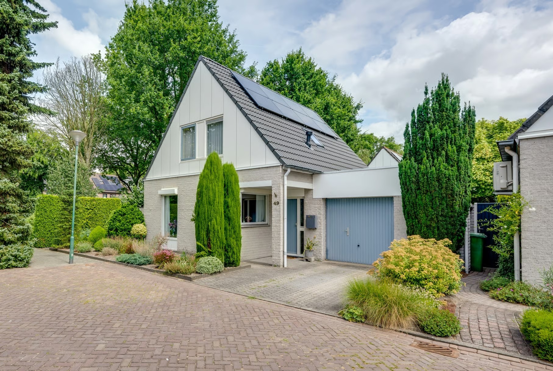 Halfvrijstaande woning Scholverbos 49 in Rijen