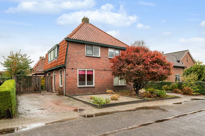 2-onder-1-kapwoning Thorbeckestraat 6 in Eibergen