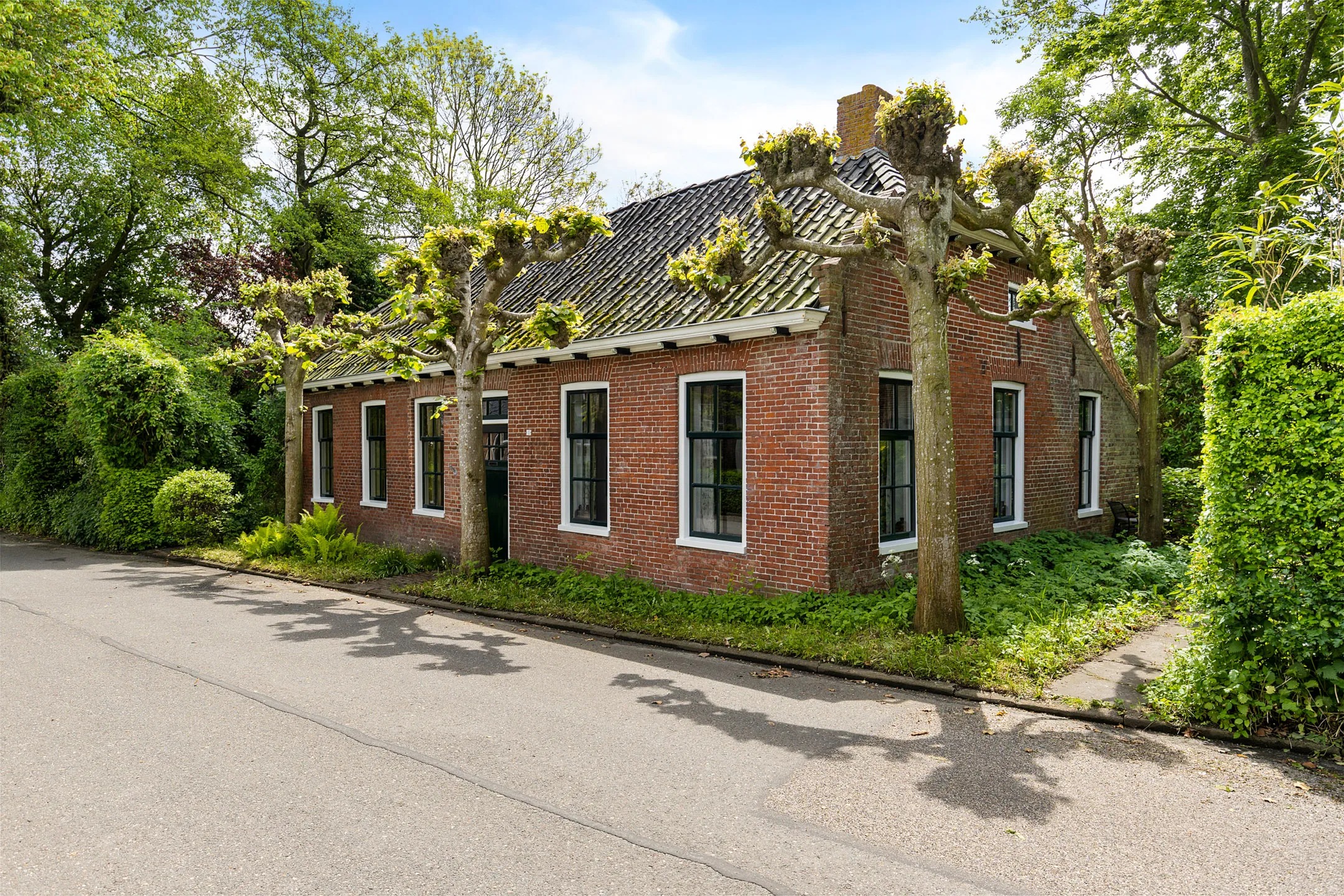Vrijstaande woning Hoofdweg 9 in Godlinze