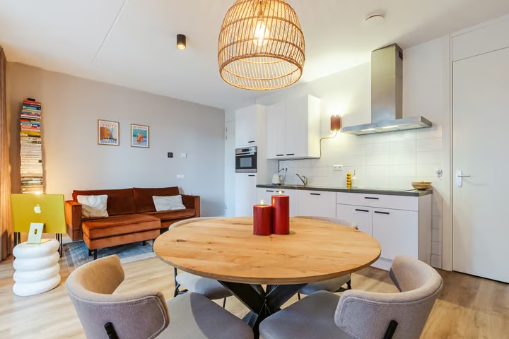 Portiekflat Isaac Titsinghkade 235 in Amsterdam