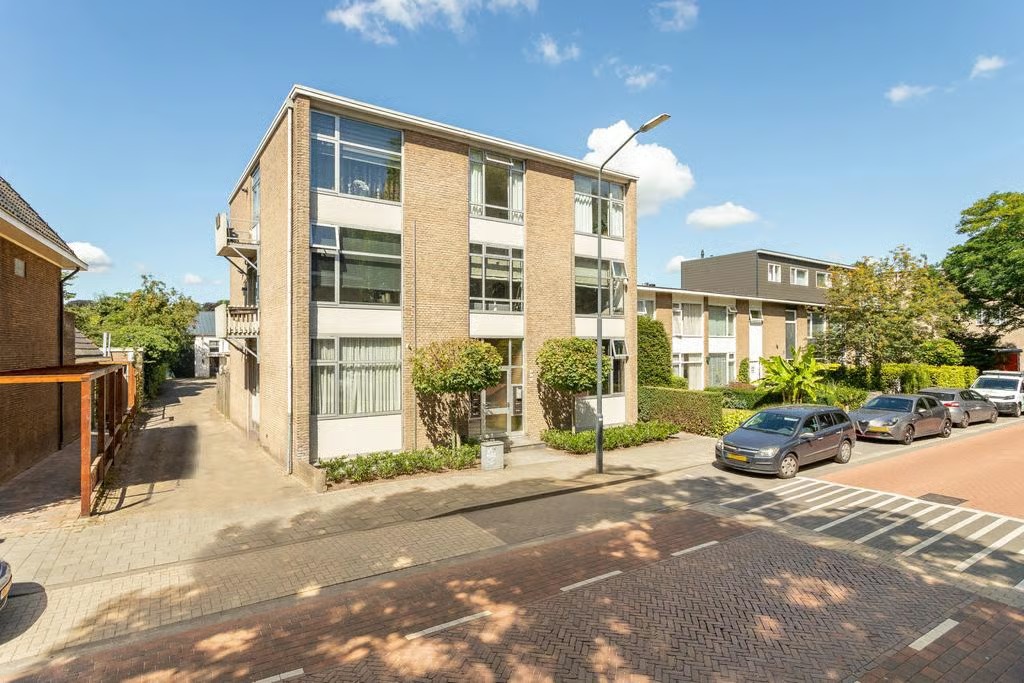 Portiekflat Van Voorst tot Voorststraat 29 in Vught