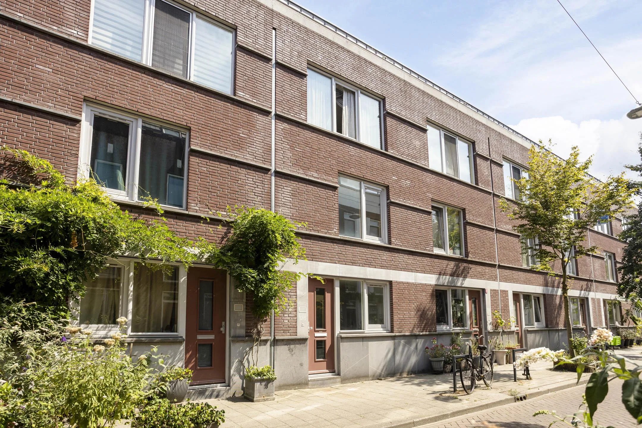 Benedenwoning Adrianastraat 128 in Rotterdam