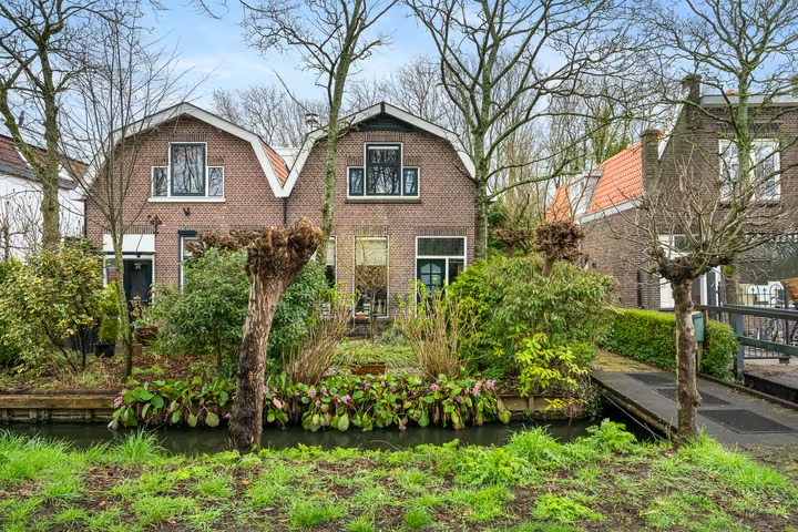 Geschakelde 2-onder-1-kapwoning Capelseweg 94 Capelle aan den IJssel