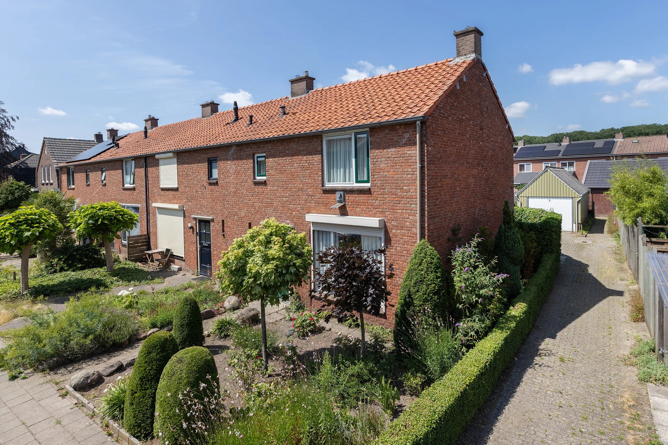 Hoekwoning Moeshof 33 in Neede