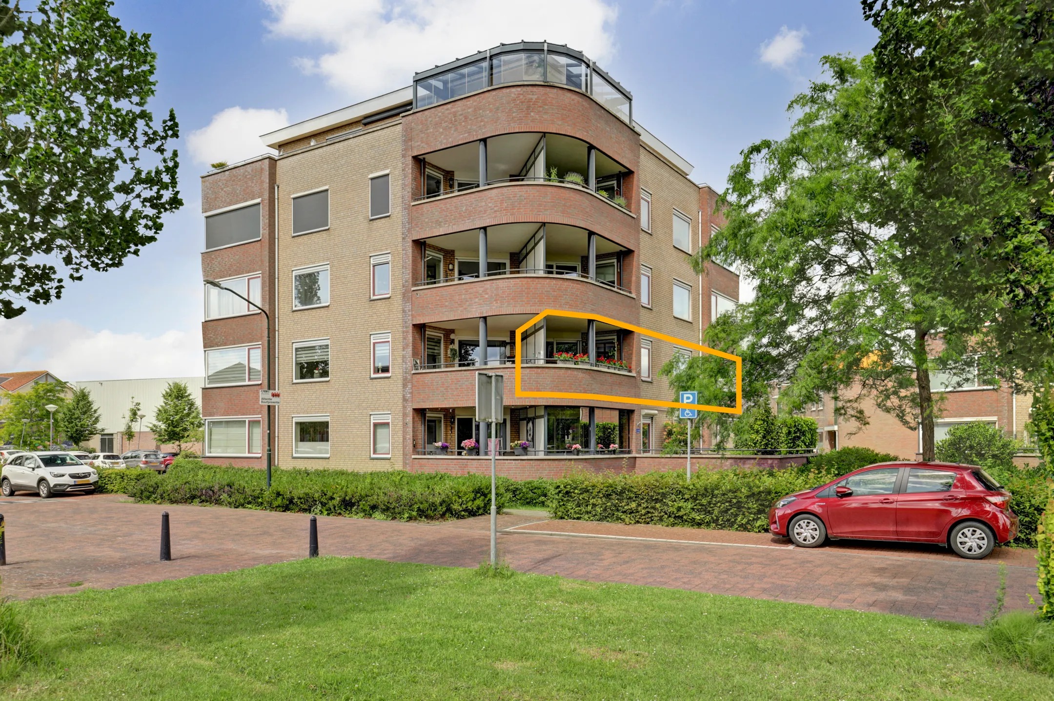 Portiekflat Meidoornhof 16 in Woudrichem