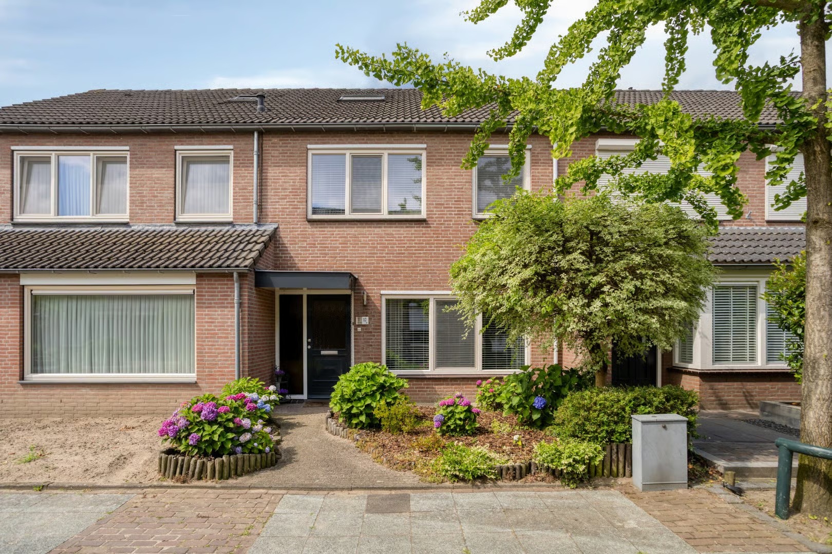 Tussenwoning Kolenbranderwei 12 in Valkenswaard