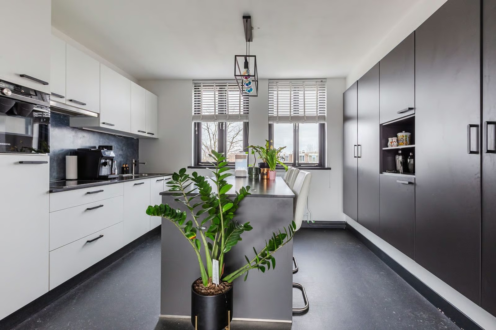 Portiekflat Soesterberghof 101 in Amsterdam