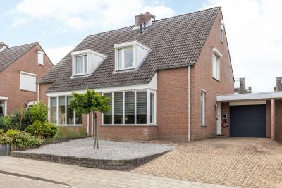 2-onder-1-kapwoning Iepenstraat 65 in Brunssum