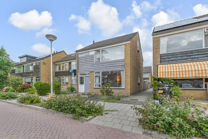 Eengezinswoning, tussenwoning Papaverstraat 15 Gouda