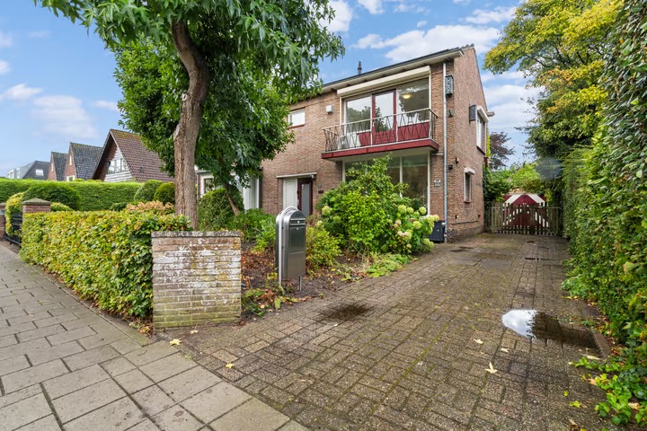 2-onder-1-kapwoning Kennemerstraatweg 221 in Heiloo